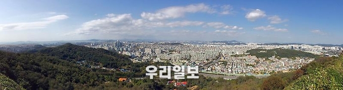 문학산 정상에서 내려다본 인천 전경