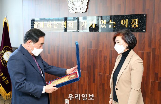 김유순 계양구의회 의장 '지방의정봉사대상' 수상 ⓒ계양구 의회