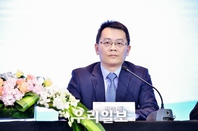 Zhou Taoyuan 사장