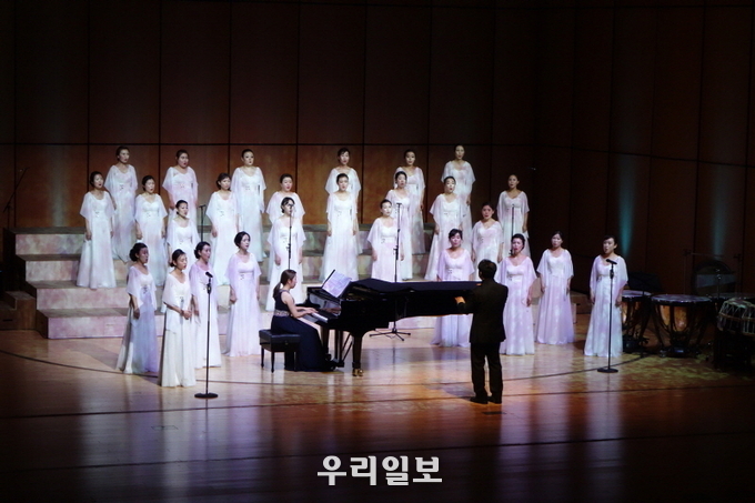 부평구립여성합창단 공연모습 ⓒ부평구문화재단