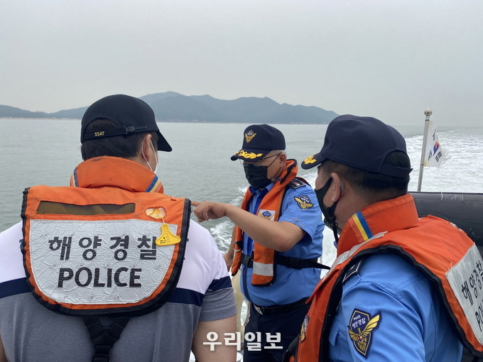 인천해경서장 연안구조정 승선 해안치안점검.(사진=인천해양경찰서)