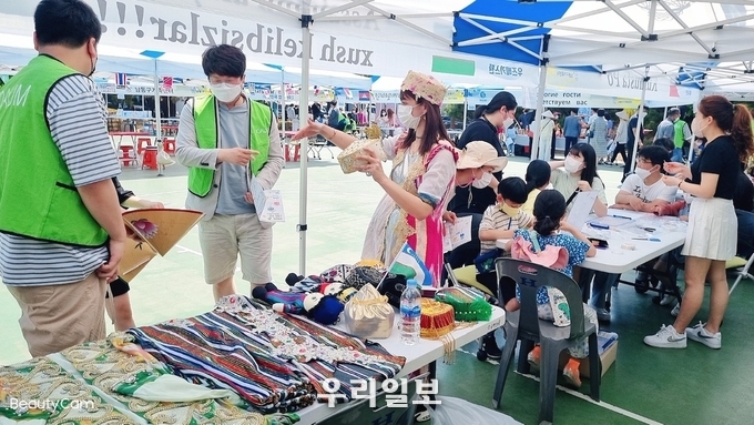 남동구, 다양한 가족이 함께 떠나는 지역축제‘마을 속 세계여행’ ⓒ남동구청