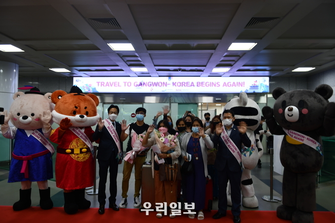 양양국제공항 입국 필리핀 방한단체 환영행사.(사진=한국관광공사)