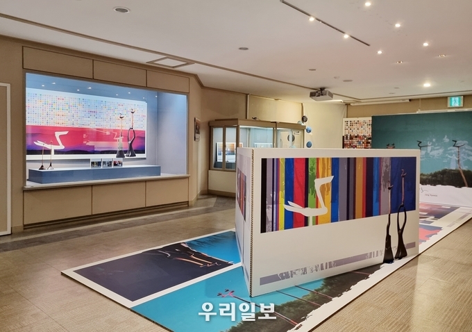 지역작가 특별전 7월 솟대 그래픽전.(사진=충주박물관)