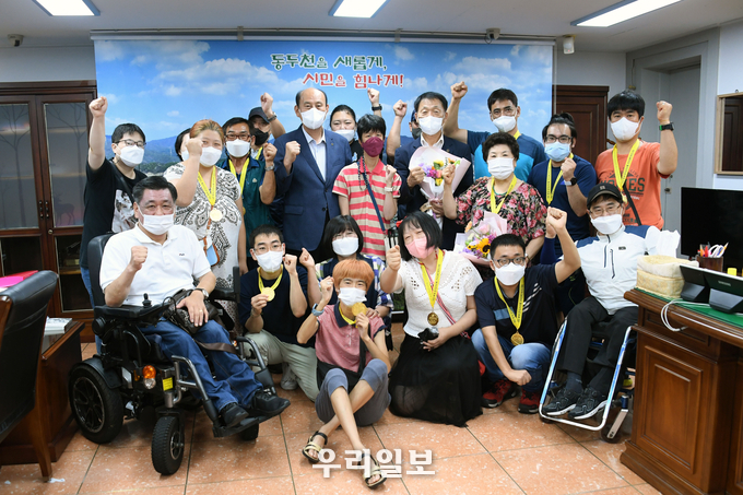 .‘제7회 경기도지사배 전국 장애인태권도대회’입상선수 메달 수여.식 개최 ⓒ 동두천시청 제공
