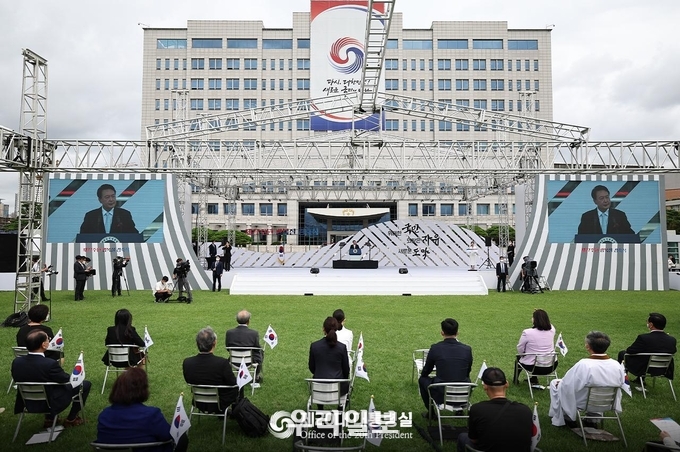 8월 15일 윤석열 대통령은 제77주년 광복절 경축식에 참석해 축사를 하고 있다. ⓒ 대통령실 제공