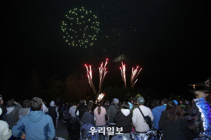영종국제도시 해상불꽃쇼 개최 ⓒ 중구청 제공