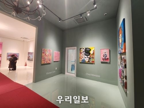 갤러리 화이트원 전경