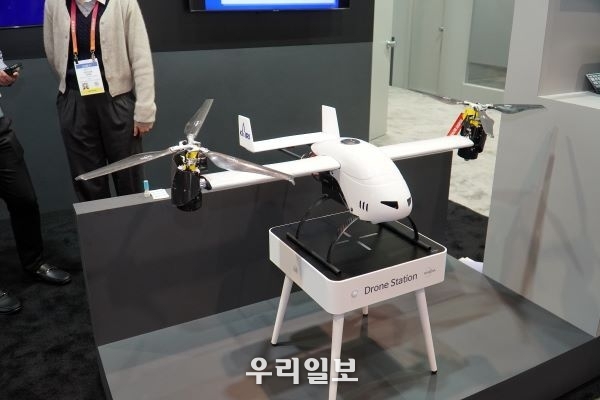 세계 첫 전동식 틸트로더 드론을 선보인 ‘나르마'는 무인 배송용 드론을 서울관에 전시하며 현장에서 드론 제작사, 물류사 등과 활발한 상담을 진행하였다.