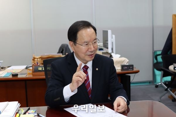 국민의힘 하영제 의원이 ‘디지털 소비자 문제 이대로 둘건가?’라는 주제로 세미나를 개최한다.