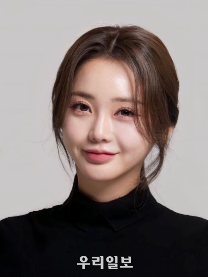 가수 홍지윤