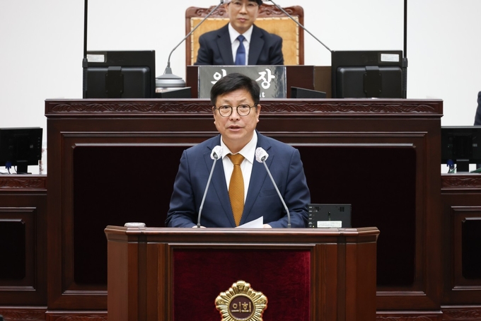 도성훈 인천광역시교육감, “학교폭력 피해학생의 자존감 회복과 일상 복귀를 위한 지원방안에 대해 질의에 답을 하고 있다. ⓒ 인천시교육청 제공