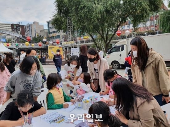 관악구립도서관 북인관악 페스티벌 현장 모습