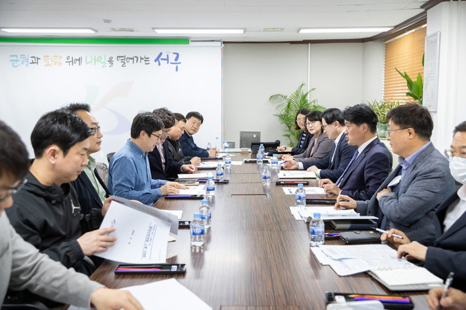 강범석 서구청장이, 청라 주민단체와 소통간담회 개최 ⓒ 서구청 제공 