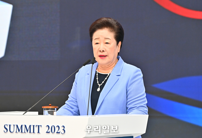 창설자 특별연설하는 한학자 총재.(사진=PEACE SUMMIT 2023 조직위원회)