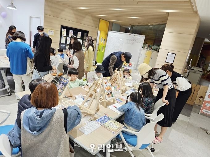 도서관주간행사 모습.(사진=충주시청)