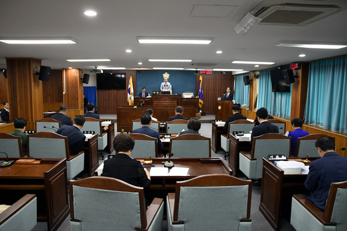 인천미추홀구의회 제273회 정례회 제1차 본회의 모습.(사진=인천미추홀구의회)