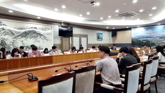 동두천시 인구정책위원회 개최하고 있다. ⓒ 동두천시 제공