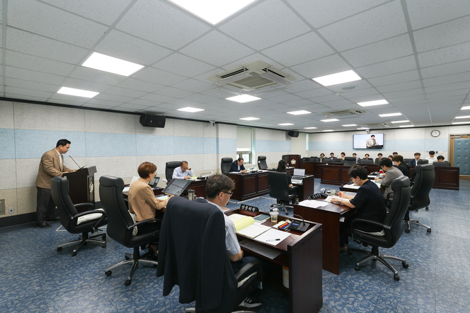 인천 동구의회 제268회 임시회의 개최 모습 ⓒ 동구의회 제공