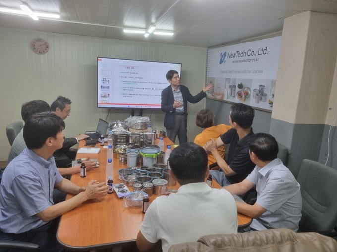 남동구가 중소기업 대상으로 ESG 경영 컨설팅 진행하고 있다. ⓒ 남동구 제공