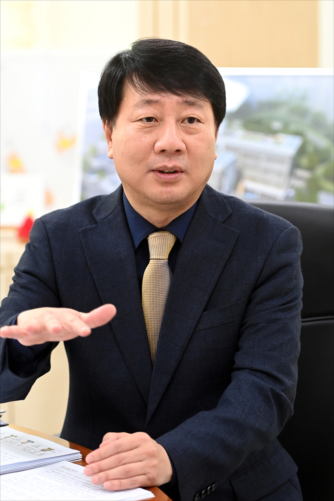 차준택 부평구청장이 갑진년 신년 인터뷰를 가지고 있다 ⓒ 부평구 제공