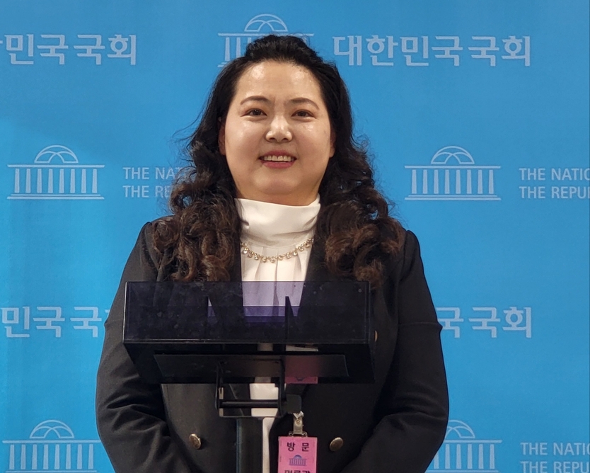 박현진 예비후보 브리핑 실에서 상록을 선거구 재획정 더 이상 지연되지 않키를 강조 했다./사진 = 우리일보 조종식 기자