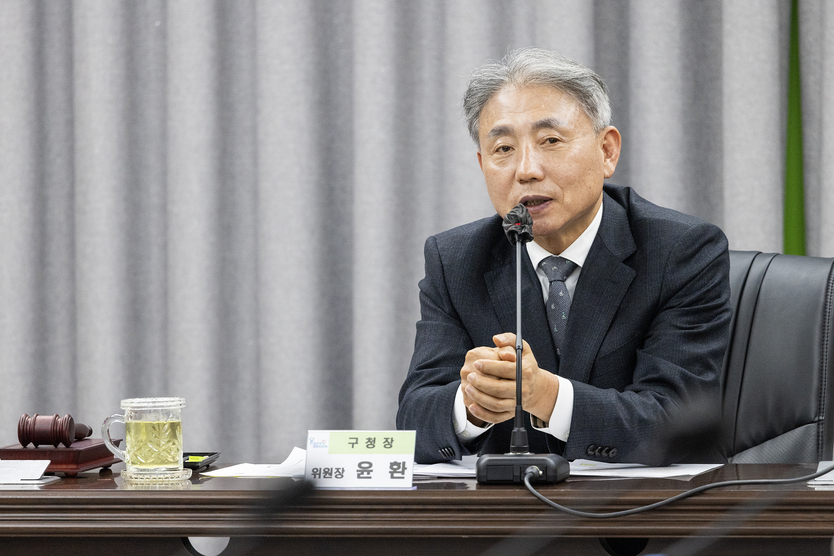 윤환 계양구청장이, 2024년 식생활 교육위원회 개최에 모두발언을 하고 있다. ⓒ 계양구 제공
