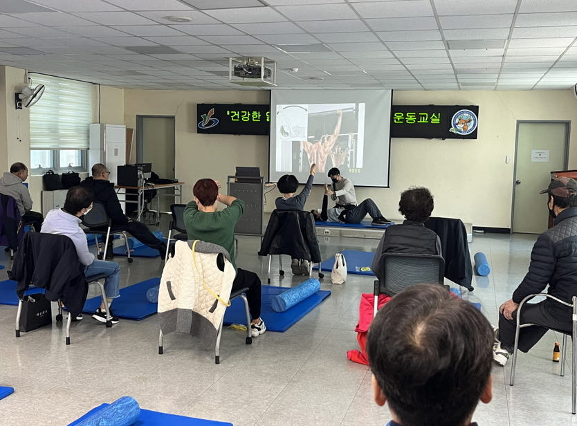 서구보건소가, 건강한 일상생활을 위한 뇌졸중 운동프로그램 운영하고 있다. ⓒ 인천서구청 제공