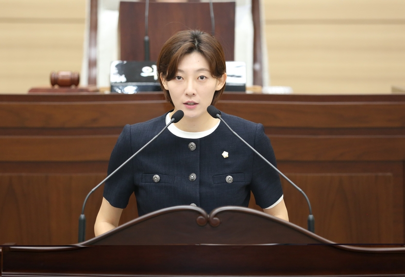 인천 서구의회, 장문정의원 의정자유발언을 하고 있다. ⓒ 인천서구의회 제공