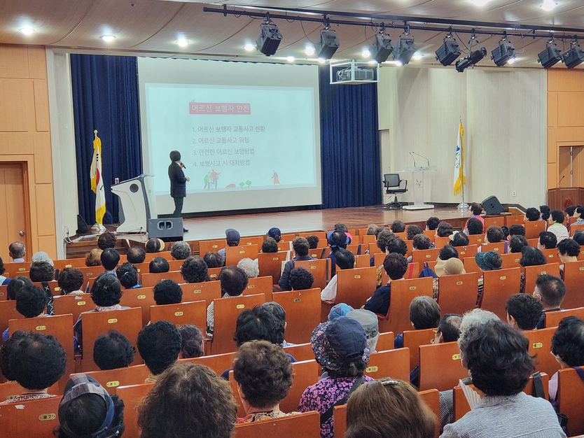 부평구, 고령자 교통사고 예방 위한 ‘어르신 맞춤 교통안전 교육’실시ⓒ부평구제공