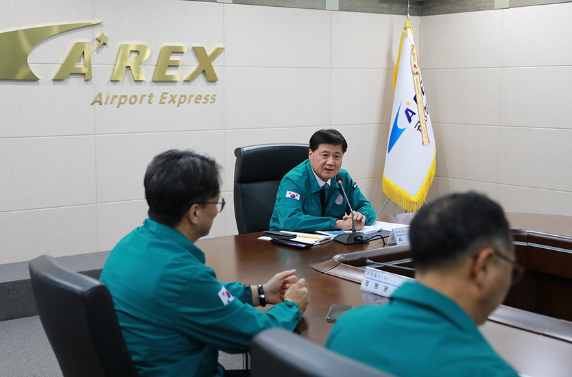 박대수 사장이 을지연습에 참여하며, 위기 대응 능력을 점검하고 있다. ⓒ 공항철도공사 제공