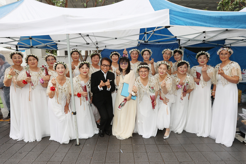 옹진군 동백합창단, 전국 주민자치센터 경연대회 최우수상 수상 후 기념촬영을 하고 있다. ⓒ 옹진군 제공