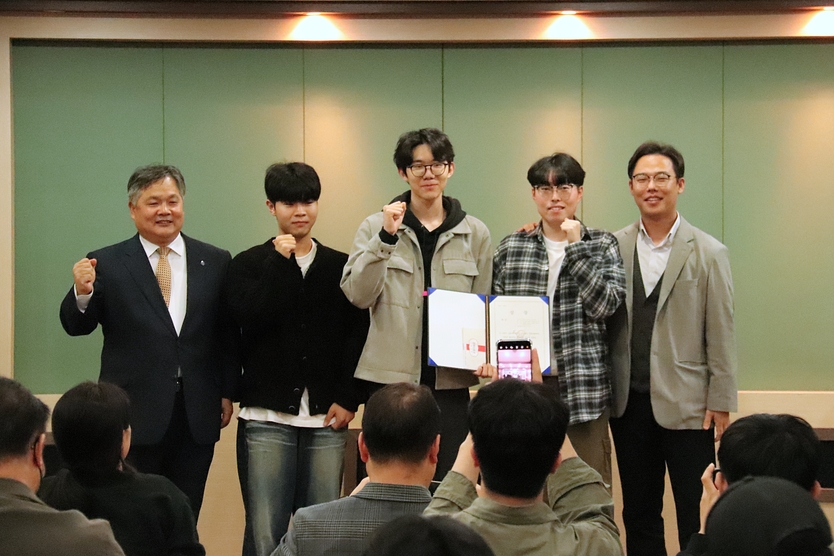 캡스톤 프로젝트 경진대회 시상식.(사진=한국폴리텍대학 인천캠퍼스)