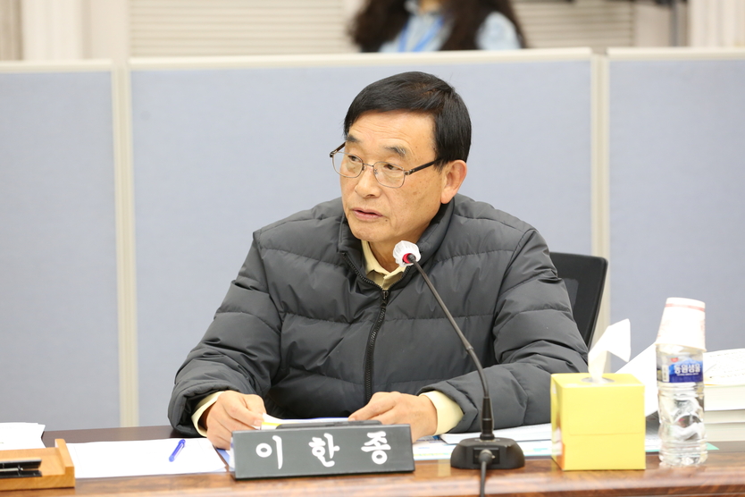 이한종 의원, 행정사무감사 민생정책 질의를 하고 있다. ⓒ 인천서구의회 제공