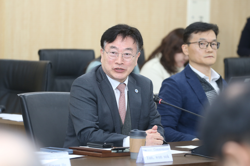 인천경제자유구역청은 정국 혼란으로 인한 외국인투자기업의 불안을 해소하고 지원 방안을 논의하기 위해 지난 5일 긴급 간담회를 개최했다. ⓒ 인천경제청 제공