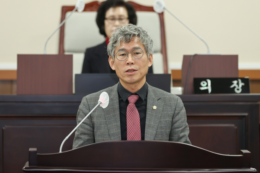 인천동구 최훈 의원이 의정자유발언을 하고 있다. ⓒ 인천동구의회 제공