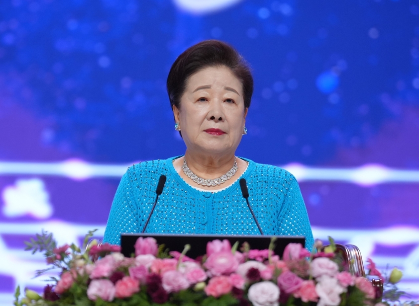 천원궁 천일성전 입궁승리를 위한 한민족 선민 구국원단 세계기도회에서 특별말씀을 하는 한학자 총재.(사진=세계평화통일가정연합)