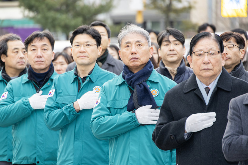 윤환 계양구청장, 을사년 새해 맞아 ‘3.1만세운동 기념탑 참배’ⓒ계양구청
