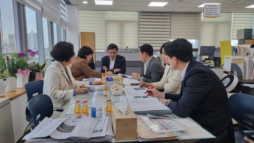 정화영 부군수 주재 투자사업 추진상황 보고회, 주요 사업에 대한 추진현황 향후 조치계획 등을 종합적으로 점검했다.ⓒ부안군청 제공