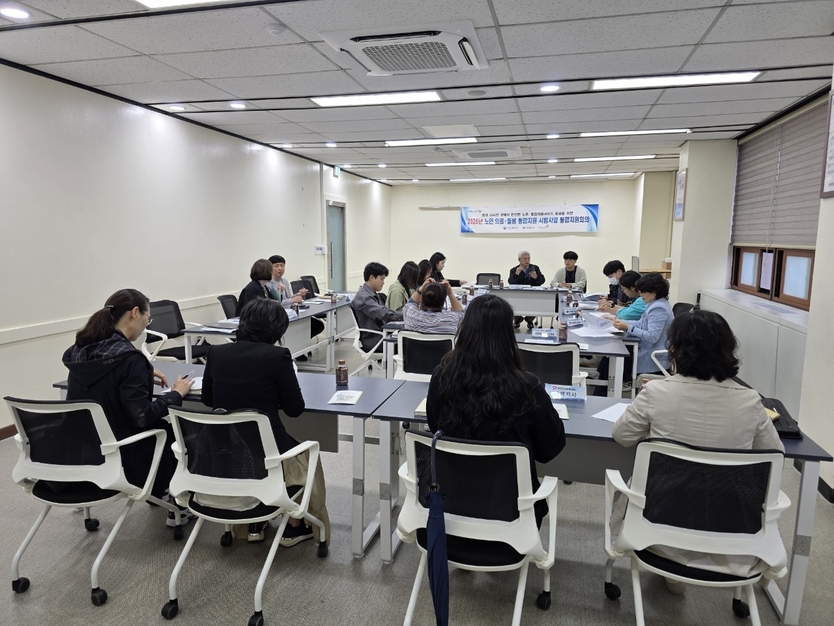 정읍시, '의료돌봄 통합지원 시범사업 '모범사례 전북시군 벤치마킹 방문ⓒ정읍시청 제공