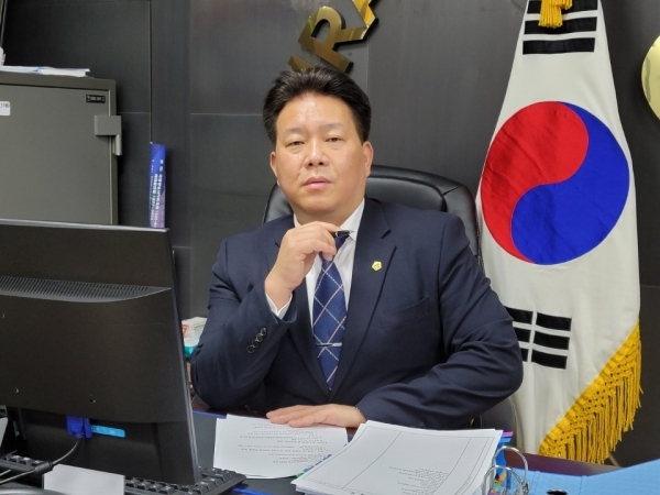 송진호 제21대 대통령 선거 예비 후보.(사진=송진호 제21대 대통령 선거 예비 후보 사무실)
