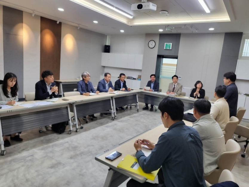 도수관로를 활용한 수열에너지 도입 논의ⓒ제주도의회 제공