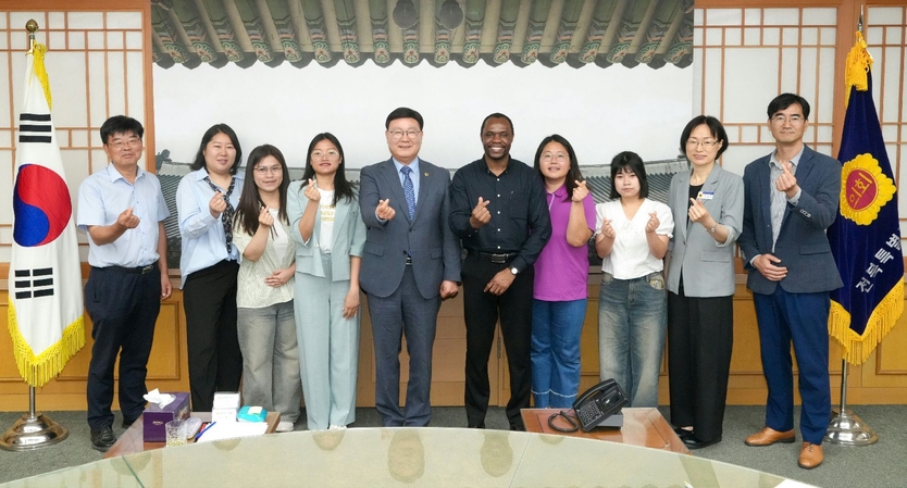 전북자치도의회, 외국인 유학생 간담회ⓒ자치도의회 제공