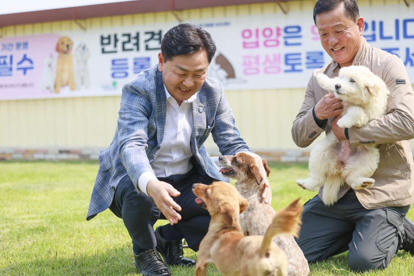 김관영지사_익산 동물보호센터 현장방문ⓒ자치도 제공