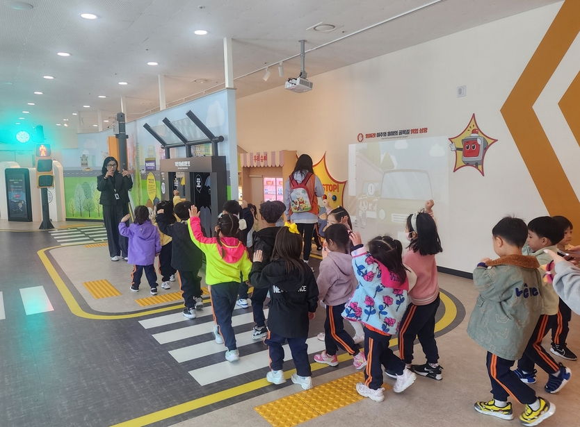 인천 미추홀구가 어린이 교통사고 예방 교통교육을 운영하고 있다. ⓒ 미추홀구 제공