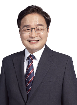김우영 국회의원