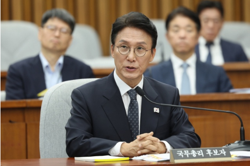 김민석 국무총리 후보가자가 청문회에서 답변을 하고 있다. 