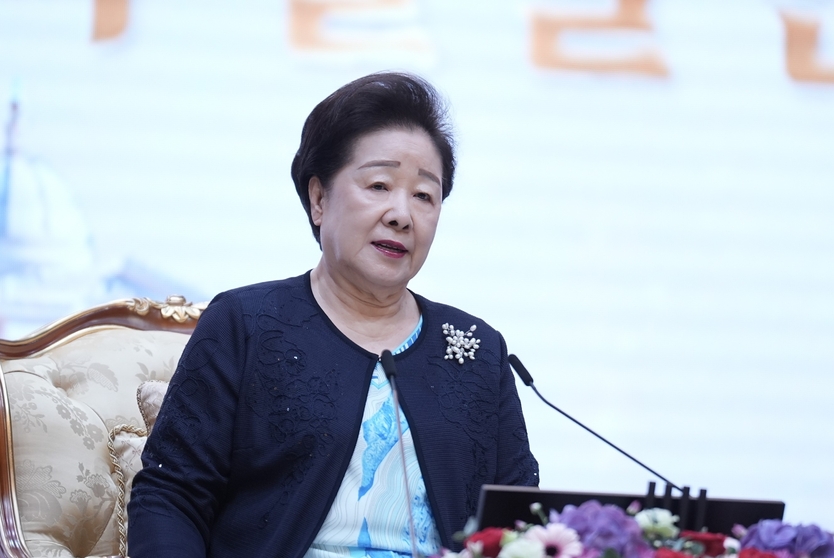 세계평화통일가정연합 전국 목회자 총회에서 특별말씀을 하는 한학자 총재 ⓒ 세계평화통일가정연합 제공