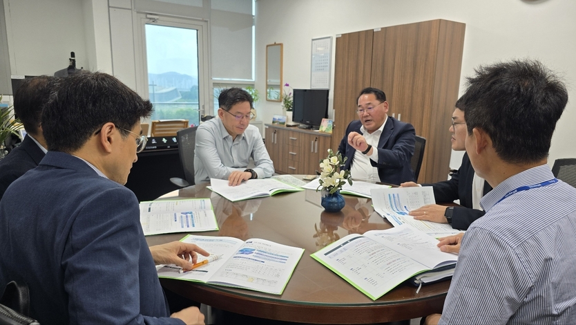 전북자치도, 기재부 설득 총력전…2026년 국비 확보 사활