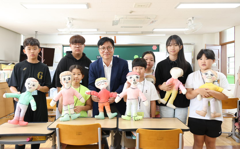 도성훈 인천광역시교육감이, 읽걷쓰와 함께하는 찾아가는 인형극 워크숍을 가지고 있다. ⓒ 인천시 교육청 제공